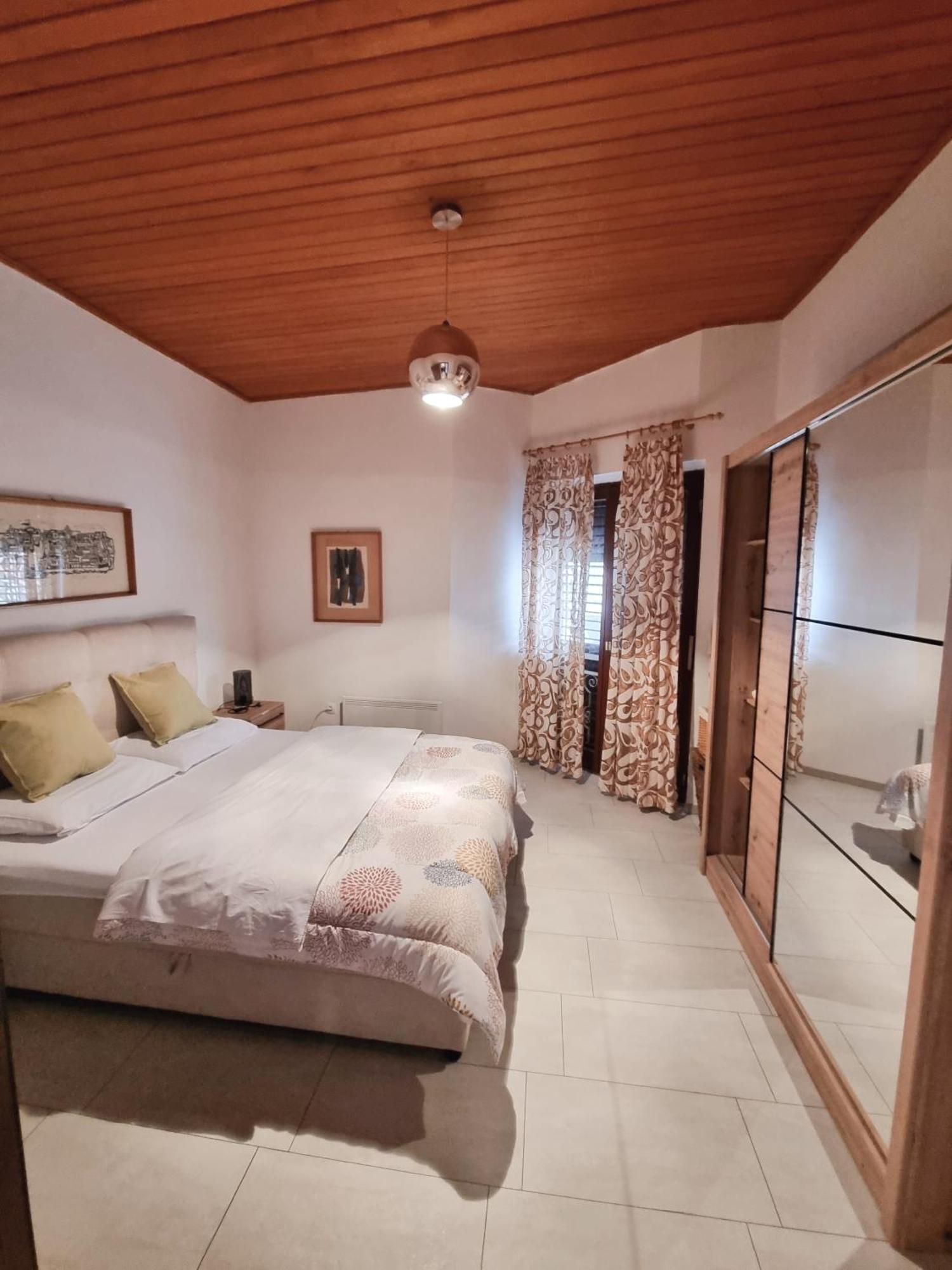 Villa Zlata - Holiday House باشْكا الغرفة الصورة
